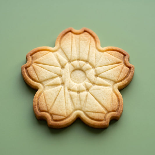 Sakura Cookies: Bringing Cherry Blossom Season to Your Table