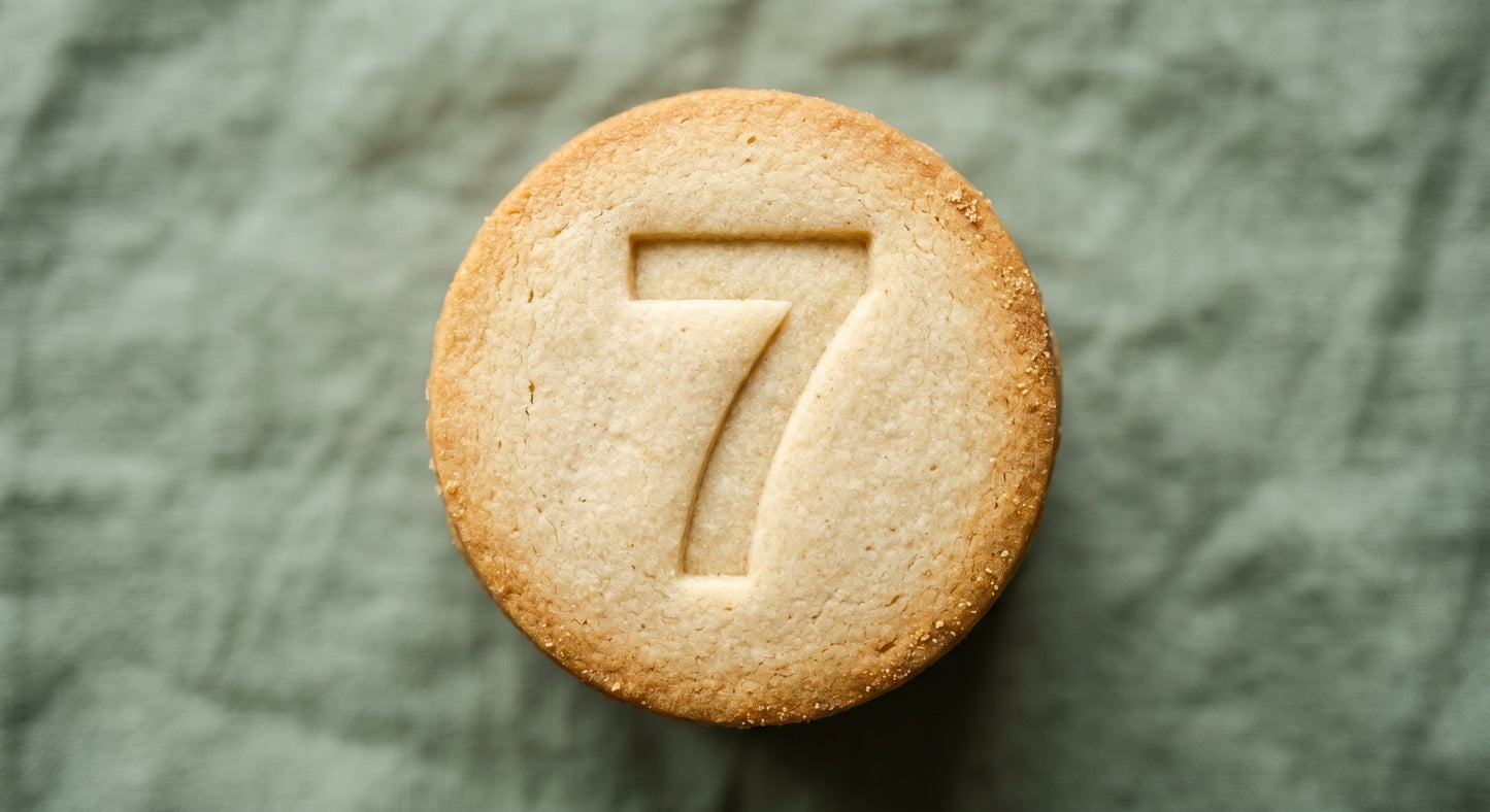 Number 7 round sugar cookie stamp